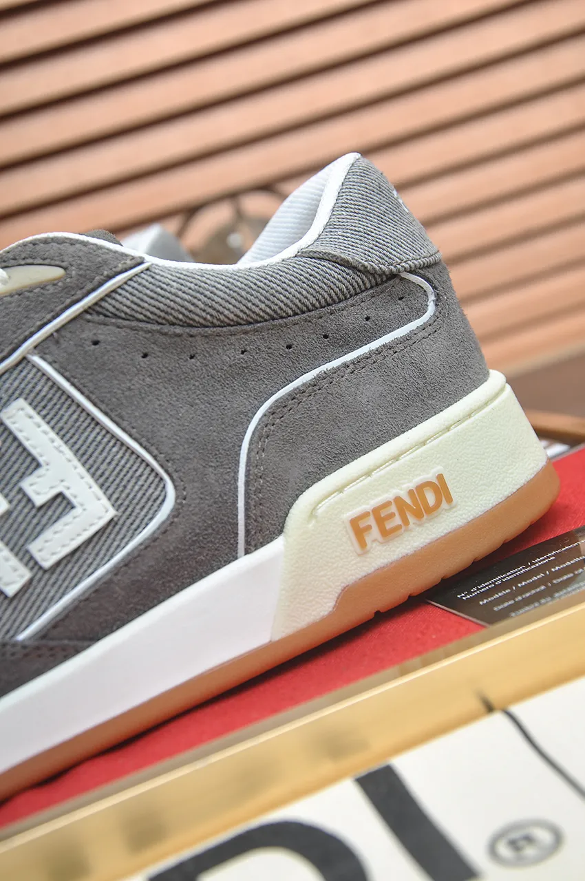 Men's shoes 💰600💶 [Fendi] The latest couple model 🔥 Many 💑 stars have the same style. FD match is a one-to-one replica of the original version. The first fendi match created by designer Kim Jones and Trainer basketball sneakers by Donkey. Material: Original silk leather. Lining: breathable mesh. Packaging: Original 1:1 matching high-end packaging. Size: Female 35-40 Male 38-44 (45 46. Custom-made (no return or exchange)